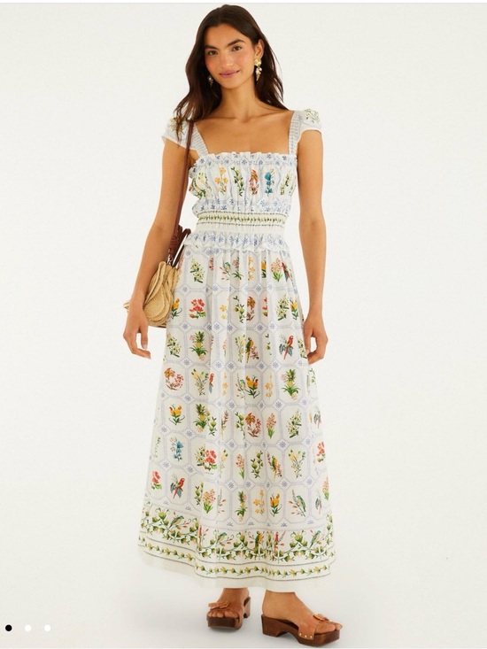 FARM Rio Dresses & Skirts - FARM Rio Off-White Tropical Porcelain Maxi Dress